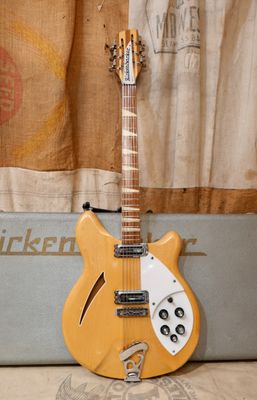 1965 Rickenbacker 360/12 Mapleglo (c)