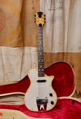 1958 Magnatone Mark III Deluxe White