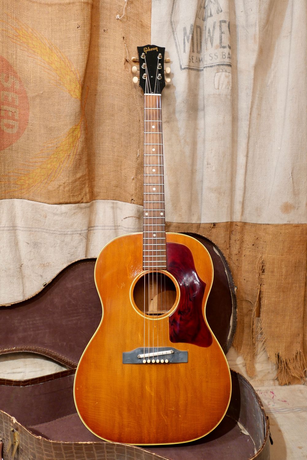 1965 Gibson B-25 Sunburst