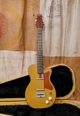 1954 Danelectro Silvertone U-2 Gold Leather U2