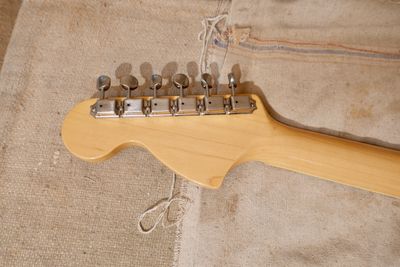 2002 Fender Japan ST68-HO '68 RI Custom Stratocaster Zebra Wood