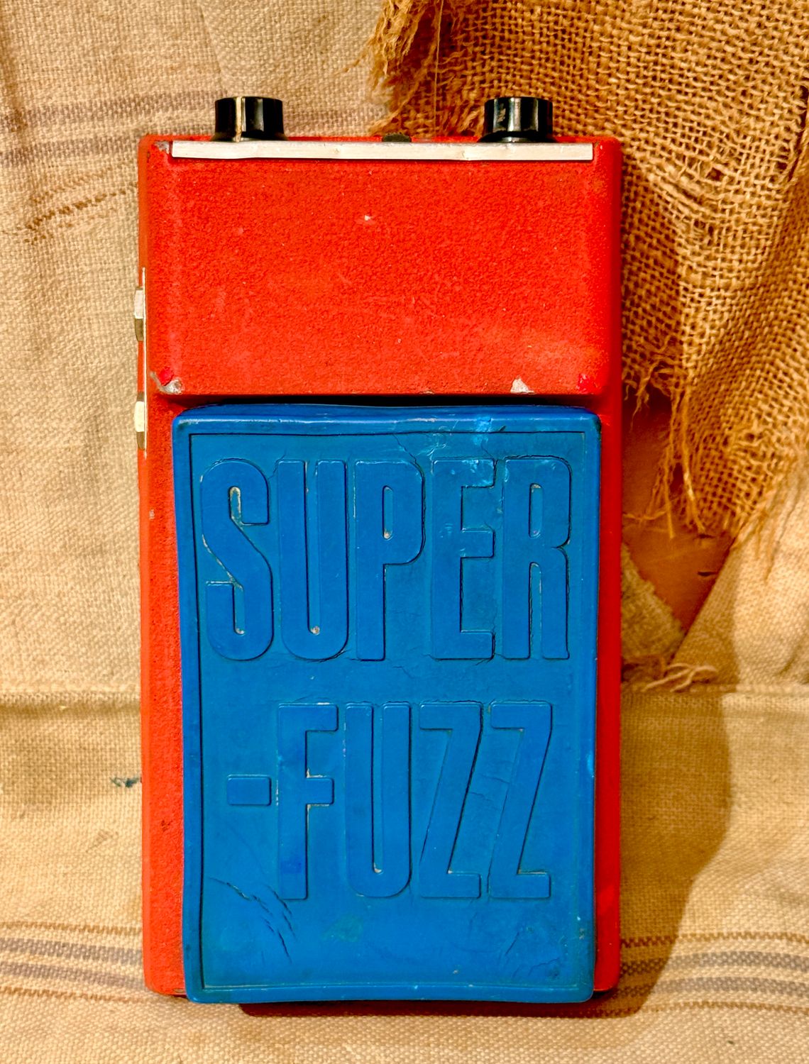 1970 Univox Super Fuzz Red-Orange U-1095