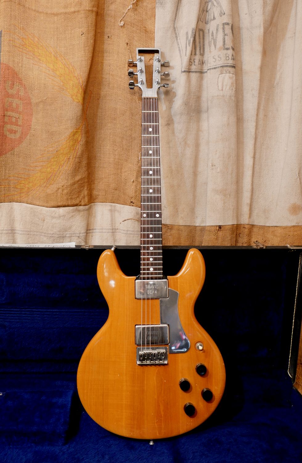1978-1979 Travis Bean TB-1000S Standard Magnolia TB1000S