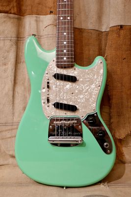 2019 Fender MIJ Traditional 60s Mustang Surf Green