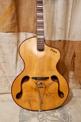 Wandre Framez BB Brigitte Bardot Guitar 1960&#39;s Natural (Bird Paint)