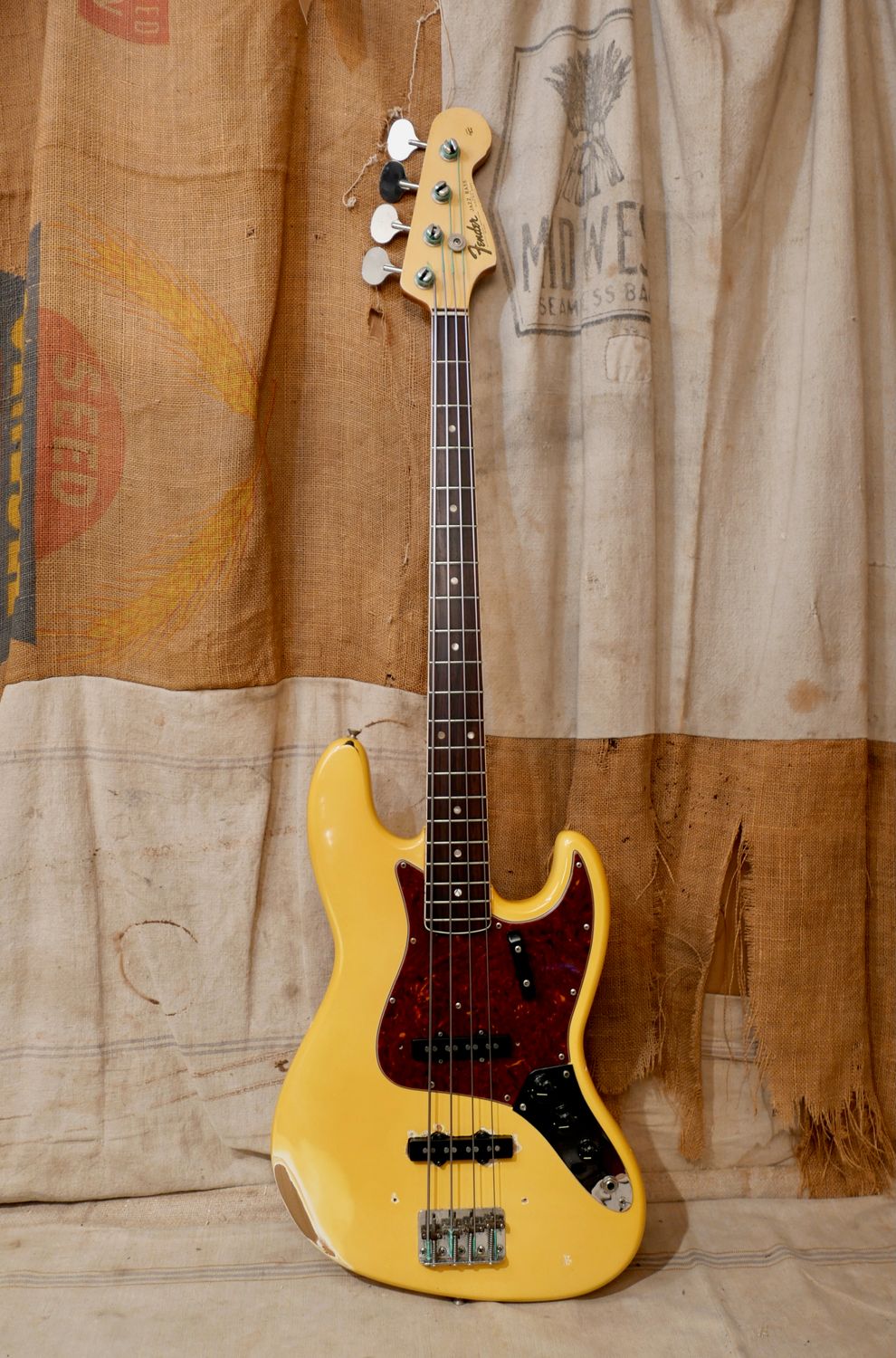 ★zukisanさま専用★fender jazz bass active Deluxe-Active-Jazz-Bass-Surf-