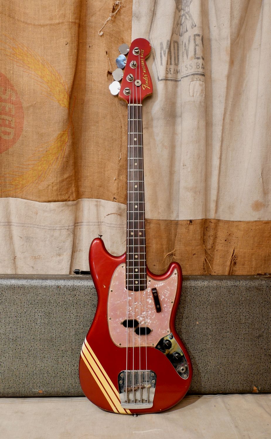 Fender Mustang Bass レッド 美品。 4997048334.jpg