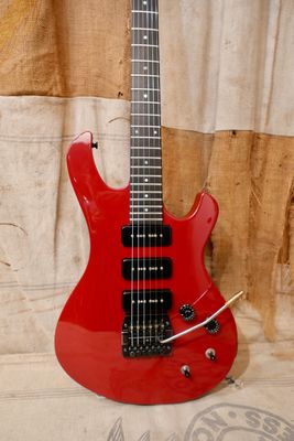 1985 Gibson Custom Shop Q300 Cherry Q-3000