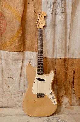 1961 Fender Musicmaster Desert Sand