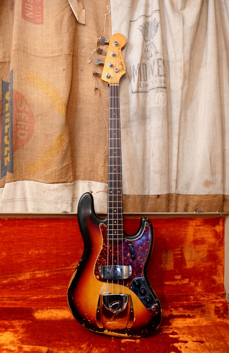 1964 Fender Jazz Bass Sunburst