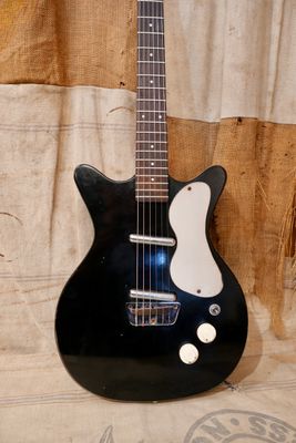 1959 Danelectro DC-2 Black Model 3021