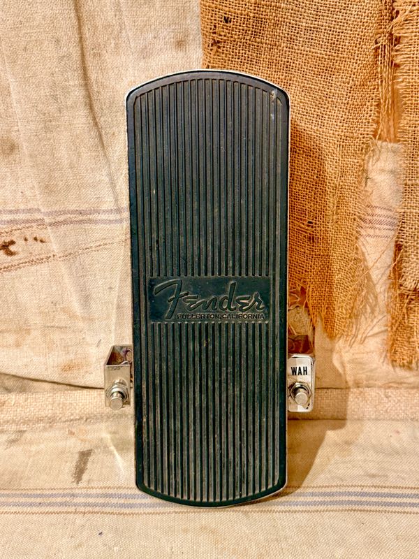 1975 MXR Distortion + Plus Script Logo 