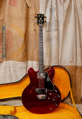 1967 Gibson EB-2D Bass Sparkling Burgundy Metallic
