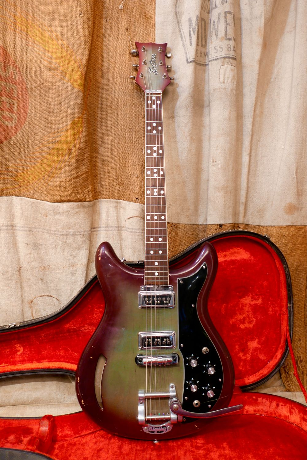 1968 Kustom K200C Wineburst K-200 A