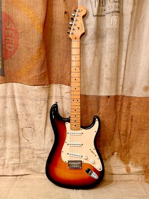 2003 Fender American Standard Stratocaster USA 50th Anniversary Sunburst Hardtail