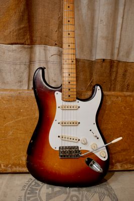 1959 Fender Stratocaster Sunburst *Maple Neck