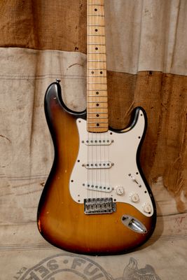 1977 Fender Stratocaster Sunburst