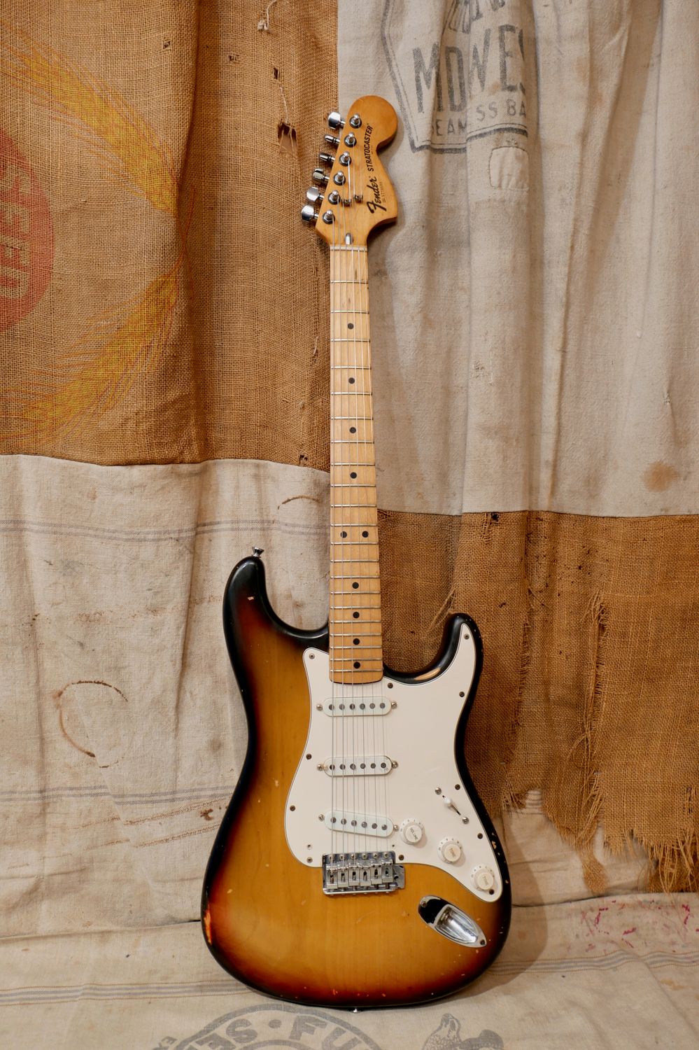 1977 Fender Stratocaster Sunburst