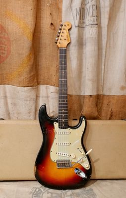 1963 Fender Stratocaster Sunburst