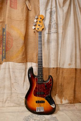 1962 Fender Jazz Bass Sunburst