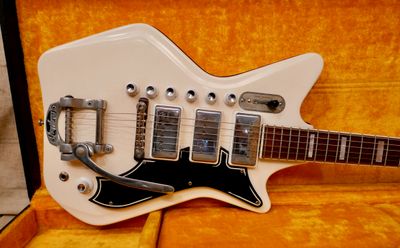 1966 Airline Professional White Reso-Glass 3 PU