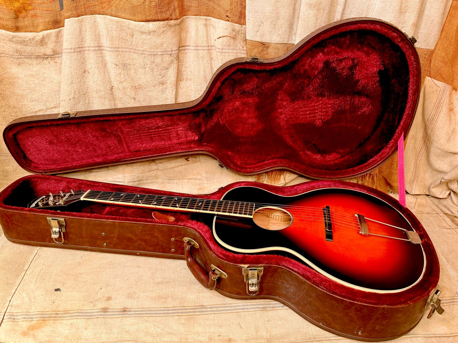 2016 Epiphone Masterbuilt Century Zenith VS Sunburst