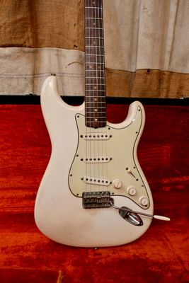 1965 Fender Stratocaster White Body Refin