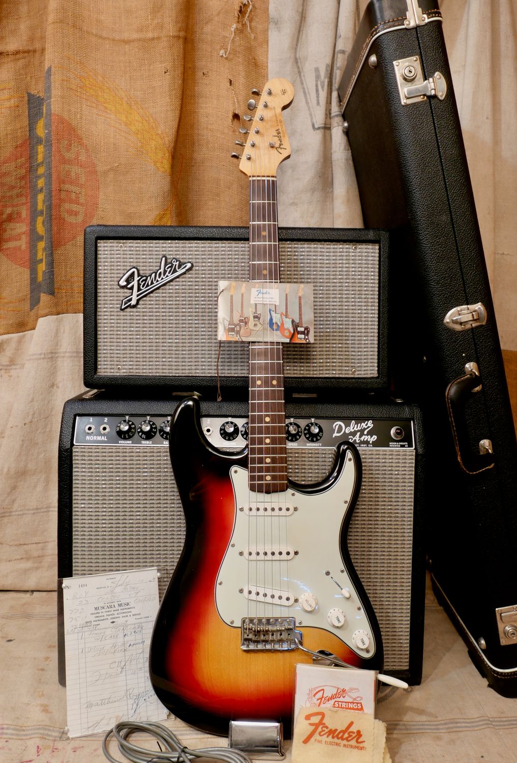 1964 Fender Stratocaster Sunburst Mint