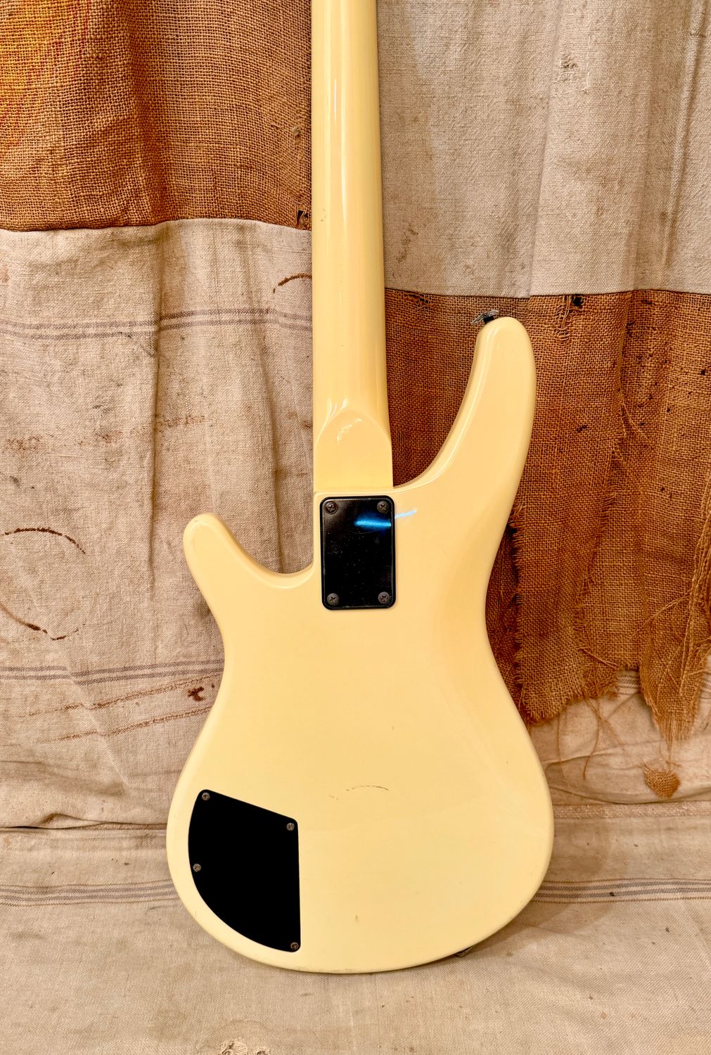 1989 Ibanez Roadstar II White RB-850