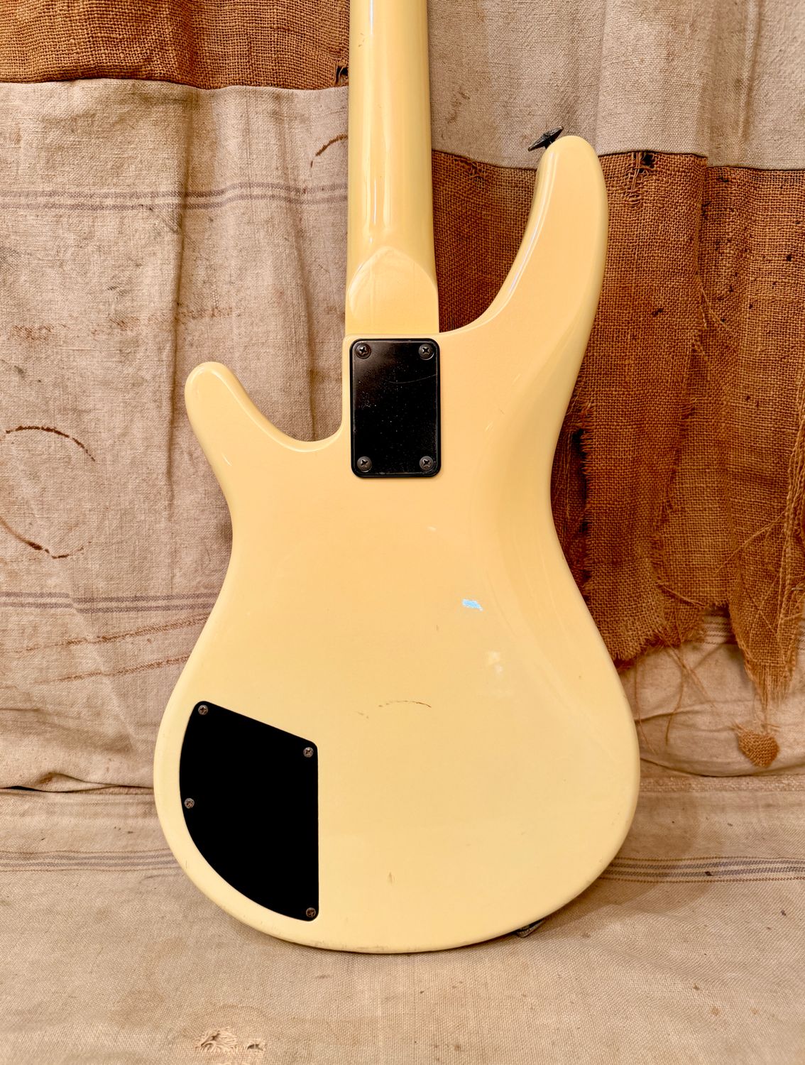 1989 Ibanez Roadstar II White RB-850