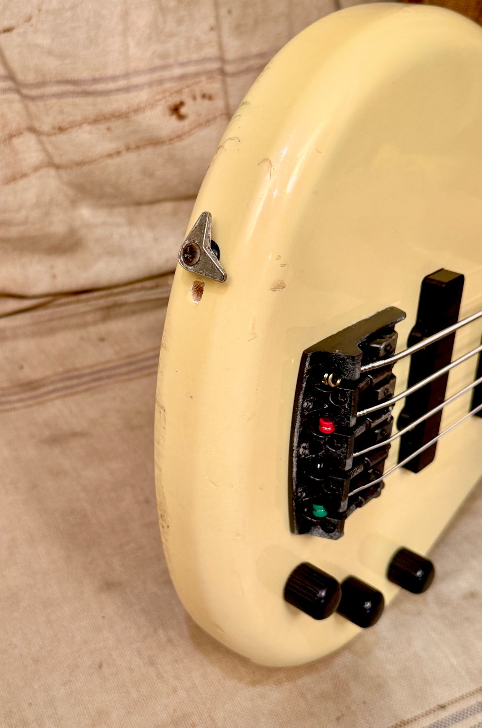 1989 Ibanez Roadstar II White RB-850