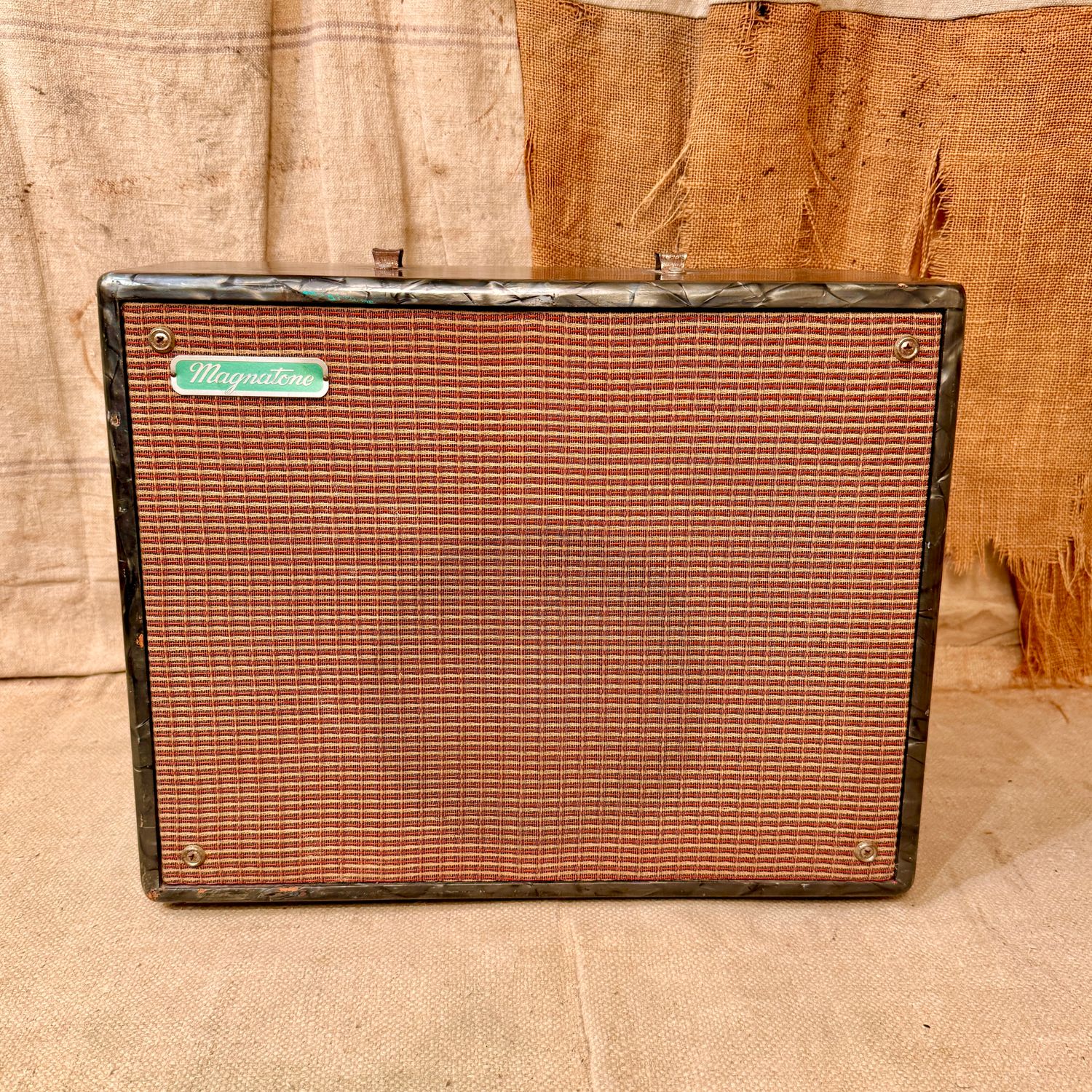 1950's Magnatone Varsity Deluxe M-108 Grey Mots