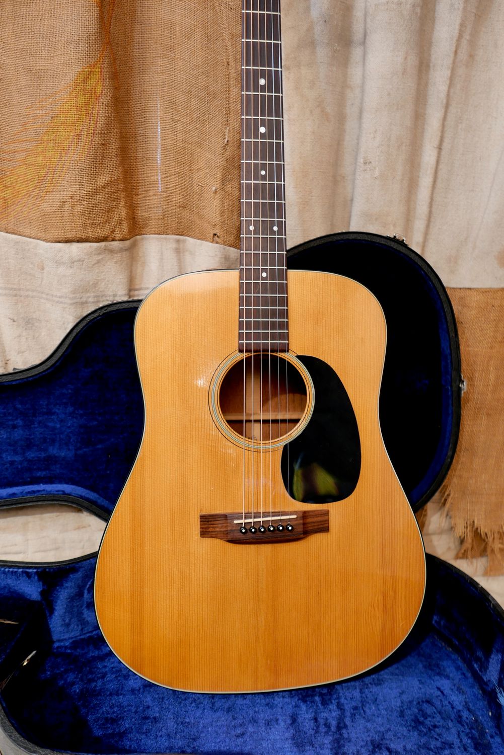 1967 Martin D-18 Natural