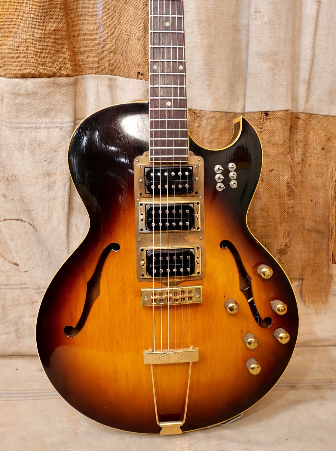 1957 Gibson ES-225 Modified 3 Pickup Sunburst-Brass