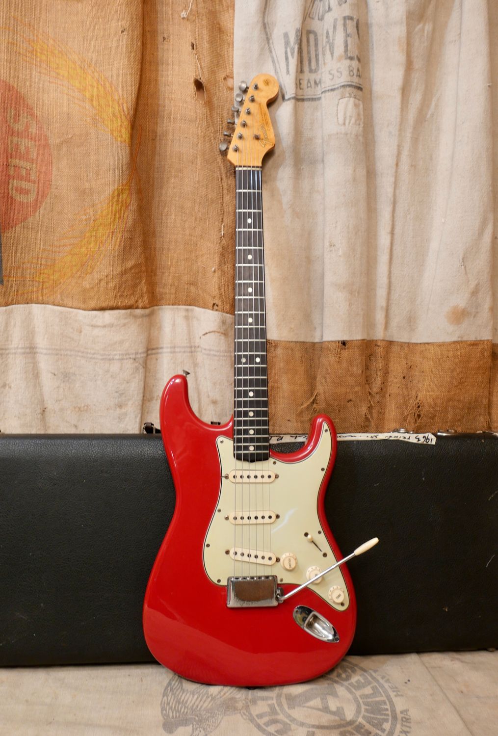1965 Fender Stratocaster Dakota Red