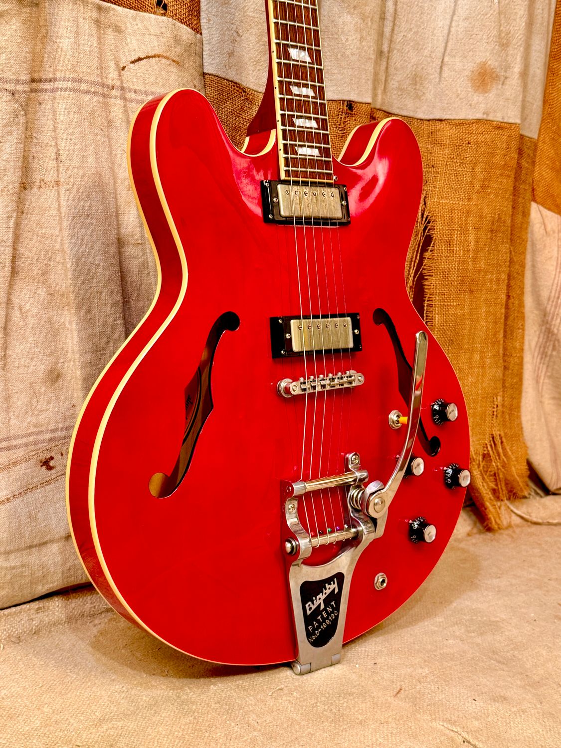 2006 Epiphone Riviera Cherry Bigsby MIK