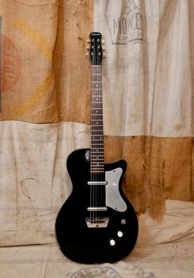 1958 Silvertone-Danelectro U-2 Black w/Foil Trim U2