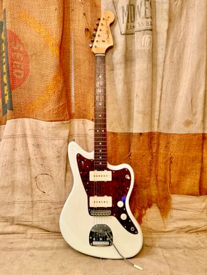 2022 Fender MIJ Jazzmaster Traditional 60's Olympic White