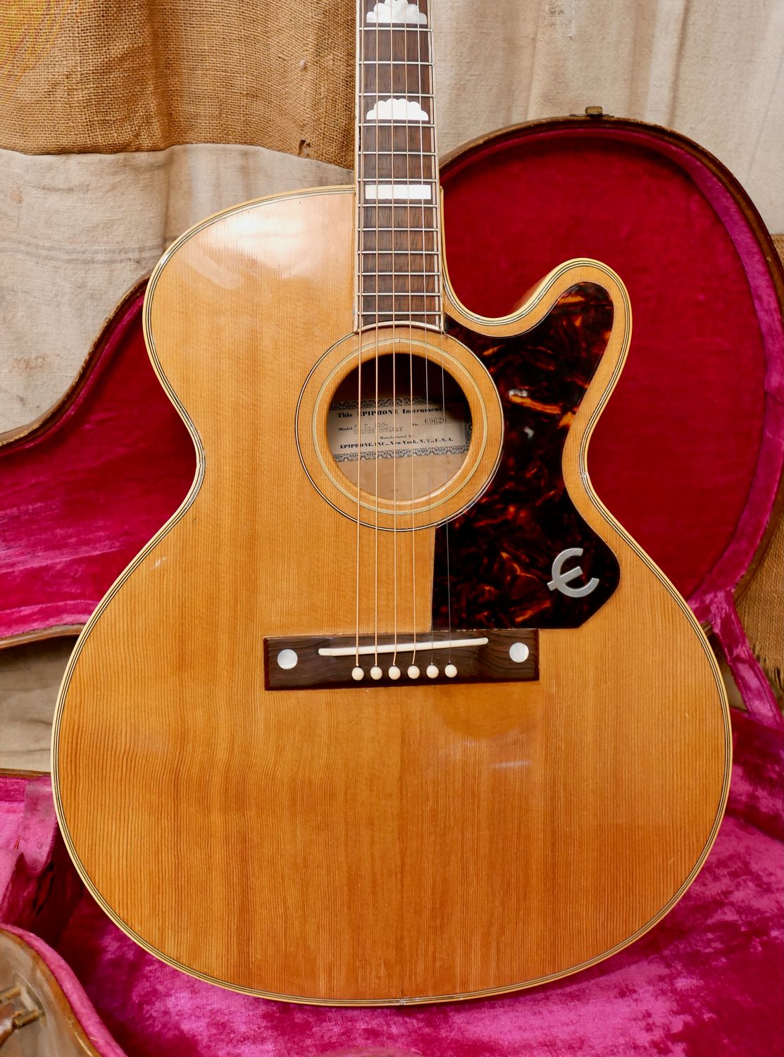 1956 Epiphone FT-210 Deluxe Cutaway Natural Flat-Top