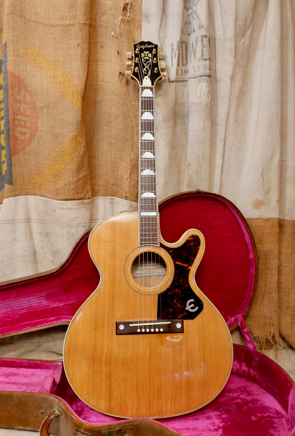 1956 Epiphone FT-210 Deluxe Cutaway Natural Flat-Top