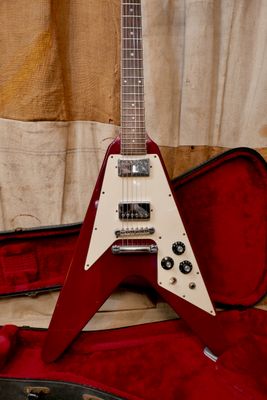 1981 Gibson Flying V Cherry Red w/OHSC