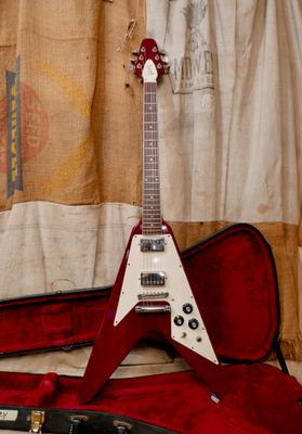 1981 Gibson Flying V Cherry Red w/OHSC
