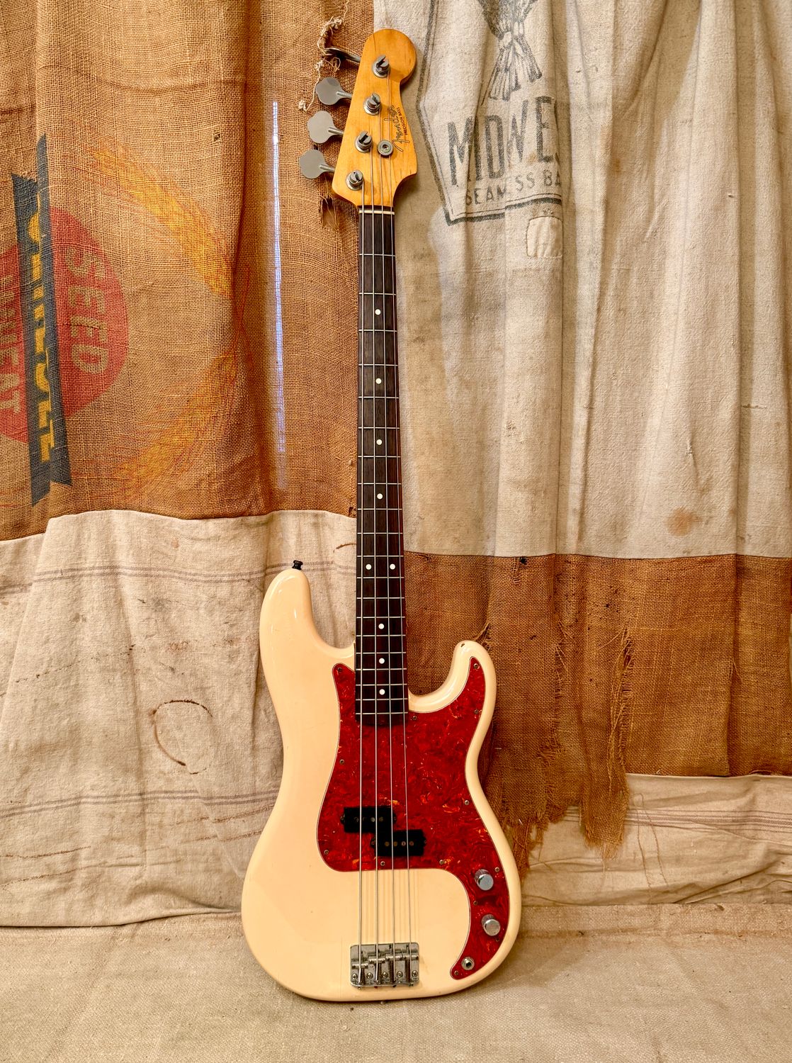 1989 Fender MIJ '62 Reissue Precision Bass Olympic White