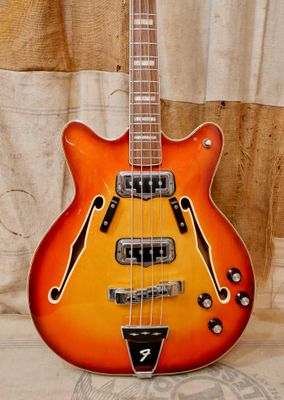 1966 Fender Coronado Bass Sunburst 2PU