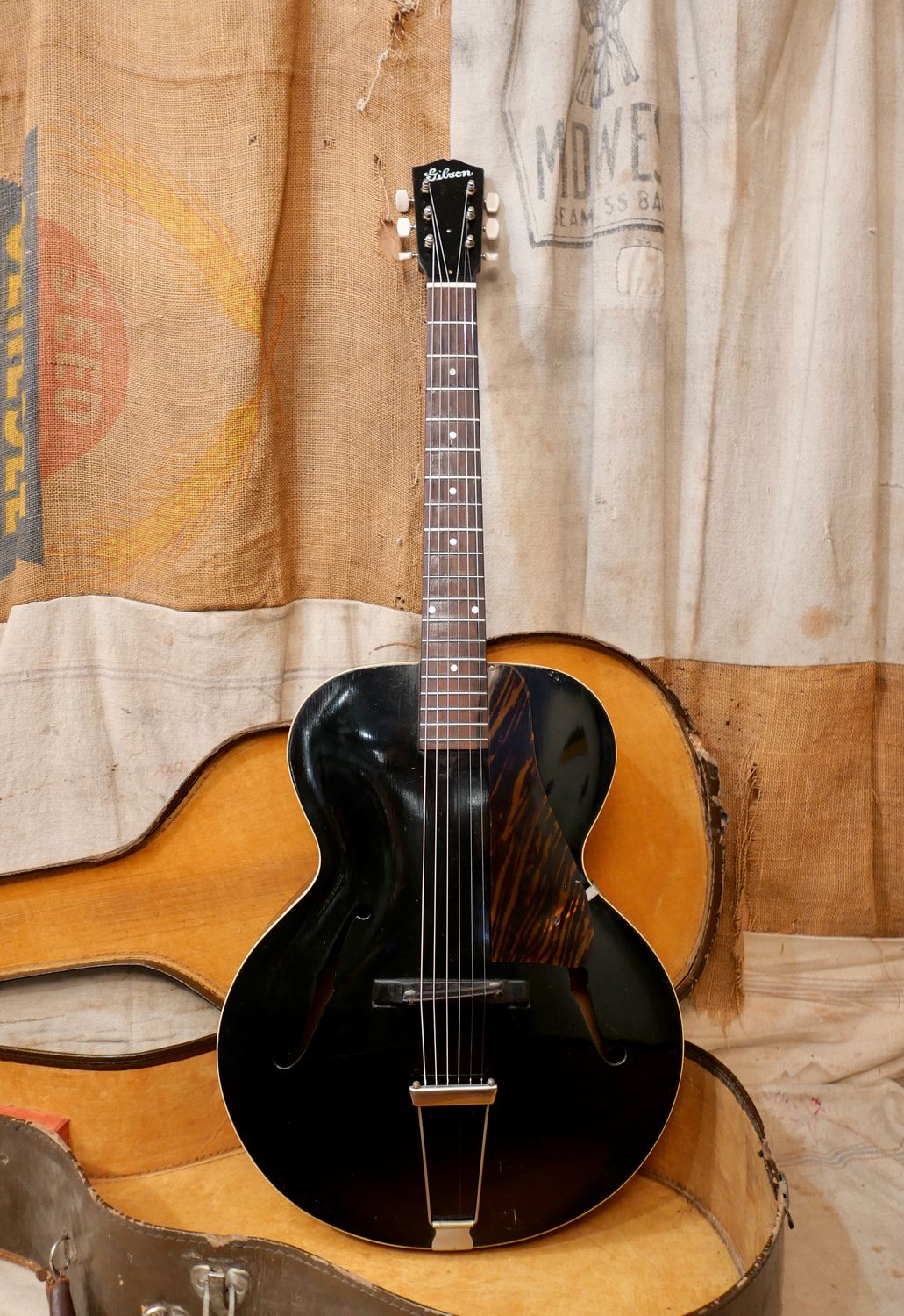 1930's Gibson Special #4 L-50 Archtop Black (Refin Back-Sides)