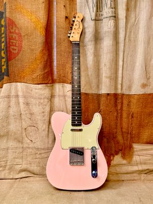 2024 Fender FSR MIJ Traditional II 60s Telecaster Custom Shell Pink