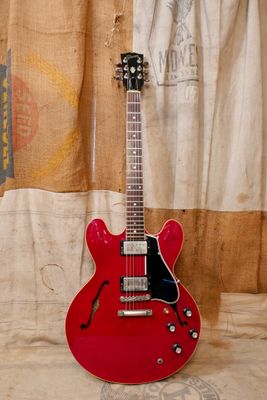 1985 Gibson ES-335 Cherry (c)