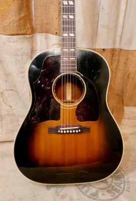 1952 Gibson SJ Southern Jumbo Sunburst