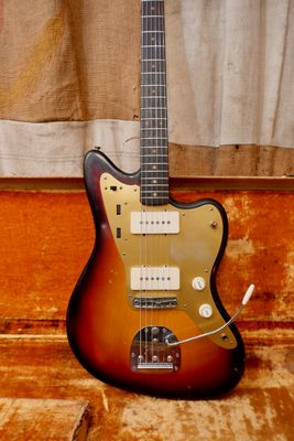 1959 Fender Jazzmaster Sunburst Gold-Guard