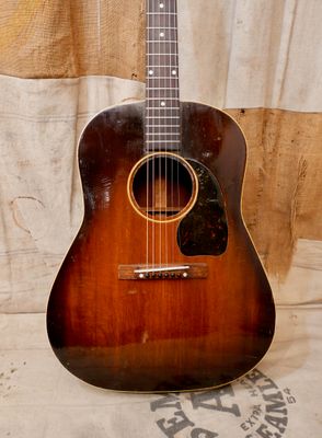 1946 Gibson J-45 Script Logo Sunburst